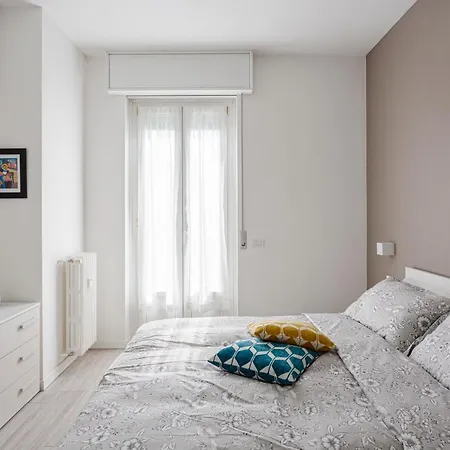 Amazing 2 Bedrooms Apt - Yellow Line